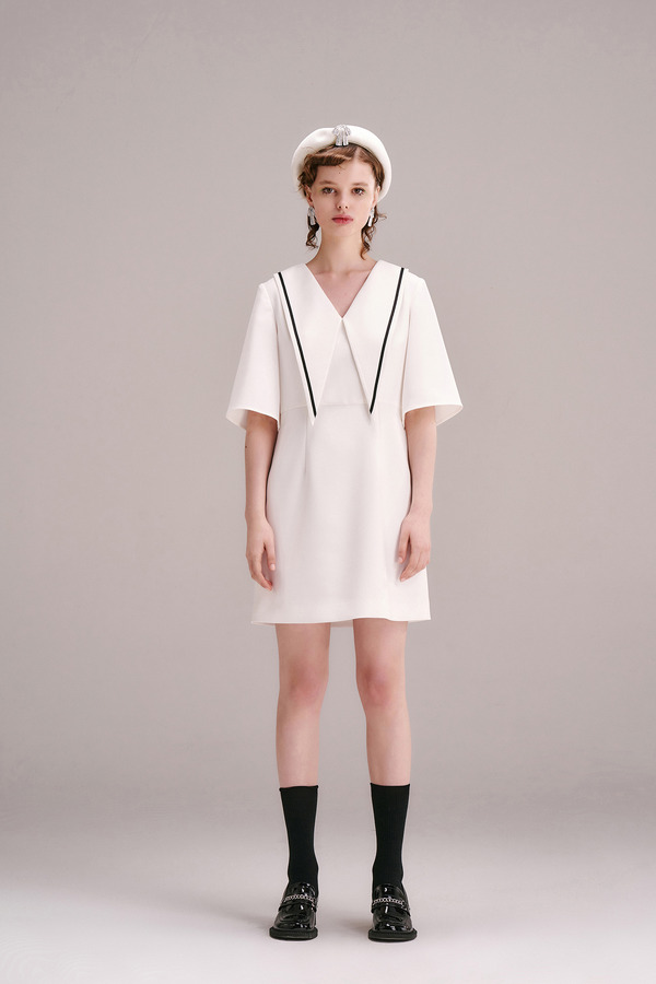 可拆卸坎肩连衣裙