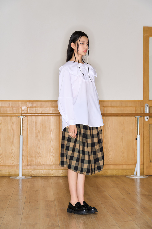 蝴蝶结领娃娃衬衫