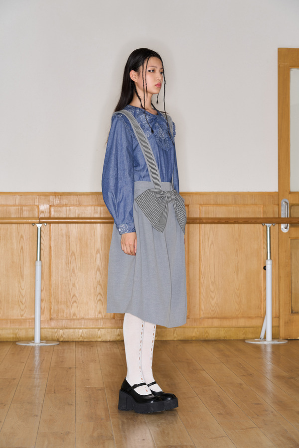 蝴蝶结装饰可拆卸背带裙