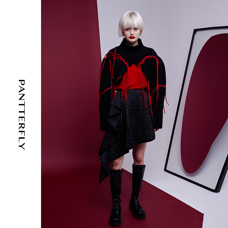 PANTTERFLY2021冬款小众原创设计半身裙不规则女装黑色皮裙高级感
