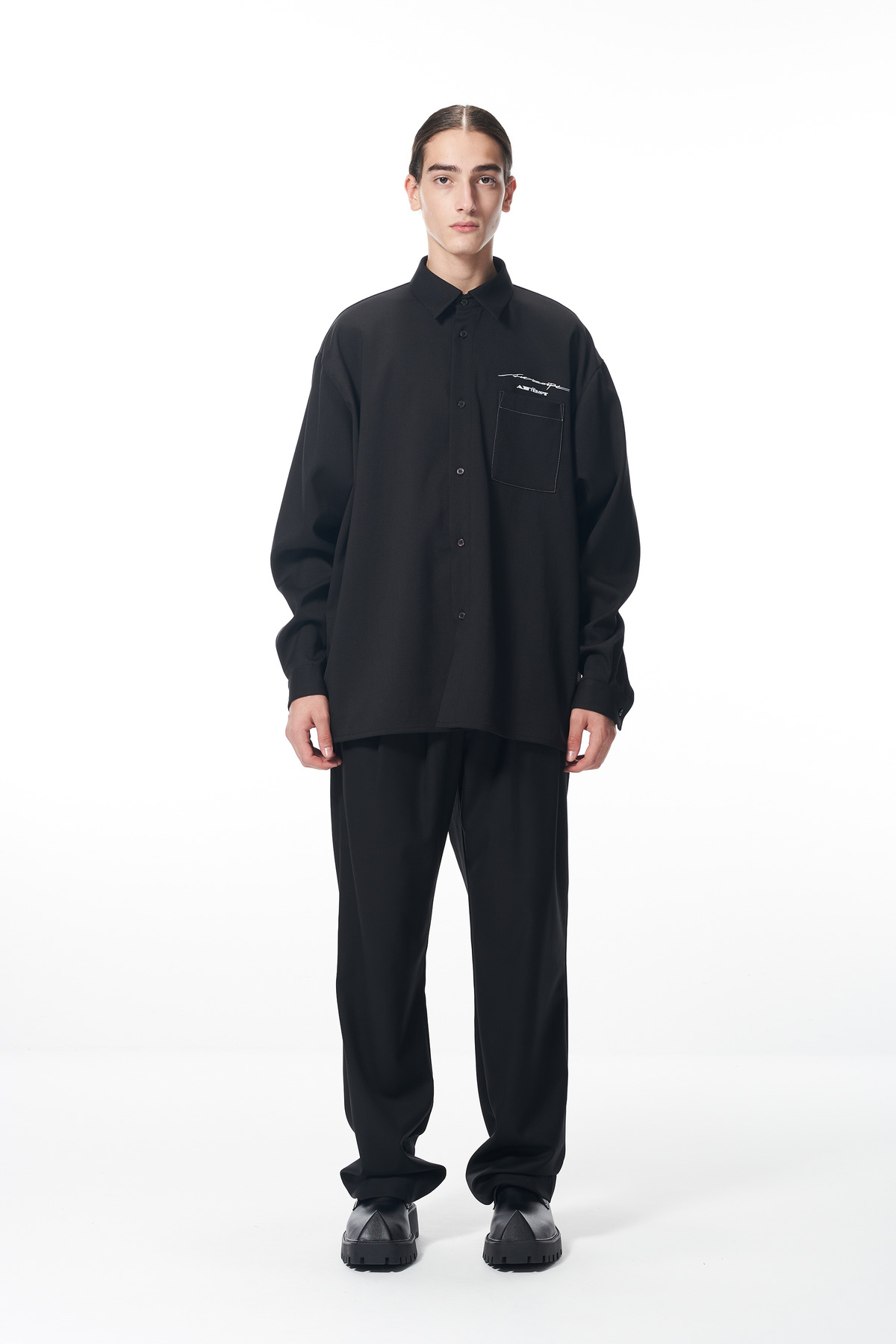 ATTEMPT SS22 手写字体刺绣长袖衬衫