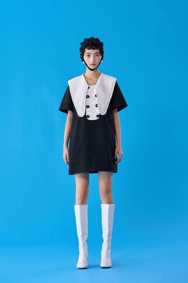 娃娃领直身连衣裙