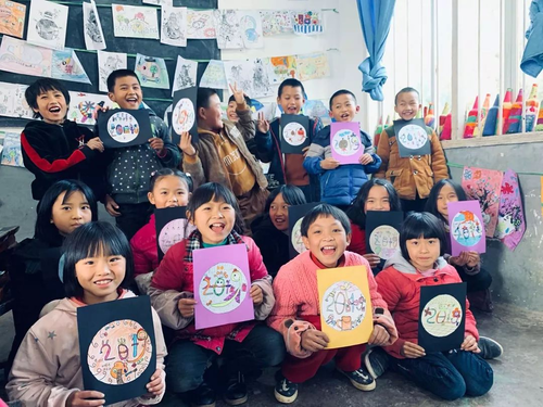 资教工程“七彩课堂”走进乡村教育