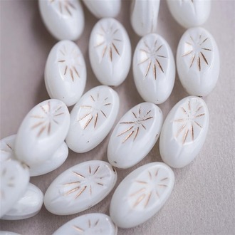 奶油白描玫瑰金~花纹椭圆立体捷克珠玻璃琉璃手工 19X10MM