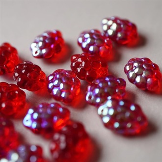 浆果红镀彩葡萄吊坠水果捷克珠玻璃琉璃 14X10MM