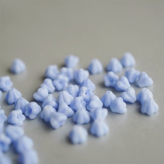 浅浅婴儿蓝~清新可爱捷克珠DIY串珠材料琉璃玻璃配件莲雾小喇叭花 4X6MM