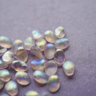 樱花浅粉蚀刻幻彩色~玫瑰小花瓣月牙捷克珠玻璃珠琉璃 6X8MM