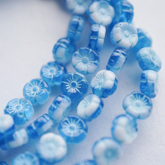 奶油蓝白mix~可爱常规夏威夷花朵捷克珠玻璃琉璃珠花花 8MM