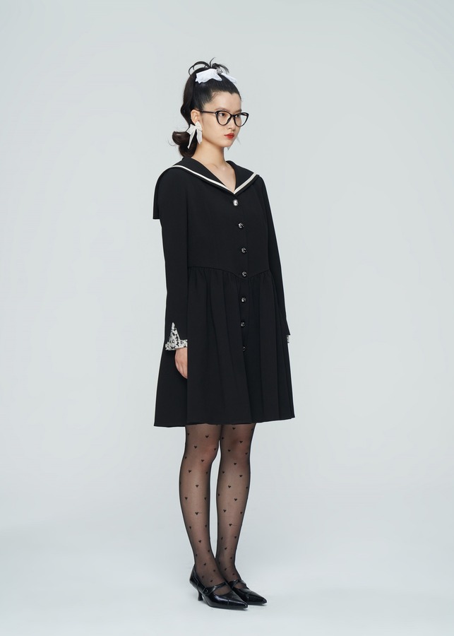 海军领A摆连衣裙