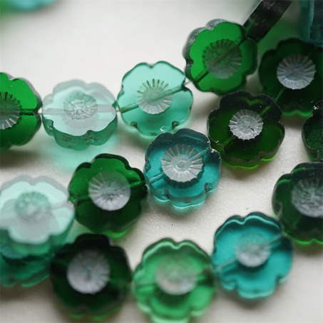 翠绿色透感滤镜调mix~捷克珠夏威夷小花花花朵琉璃珠玻璃珠DIY串珠材料 14MM-5