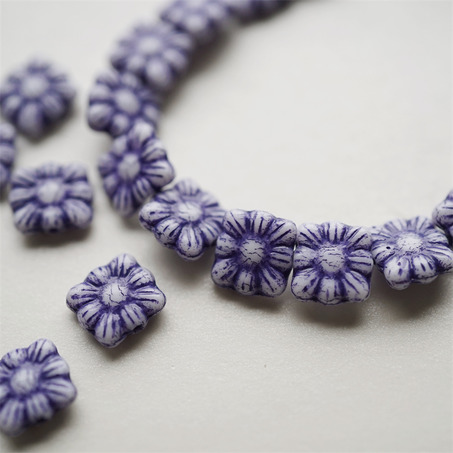 白色描深蓝紫~方形花朵扁珠捷克珠玻璃琉璃珠 9MM-3