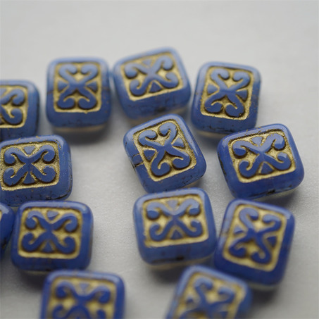蛋白蓝描金色~浮雕巴洛克纹样长方形扁珠 11X12MM-1