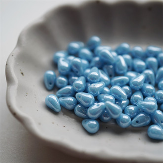 光泽感天空蓝~迷你水滴珠捷克珠玻璃琉璃珠 4X6MM