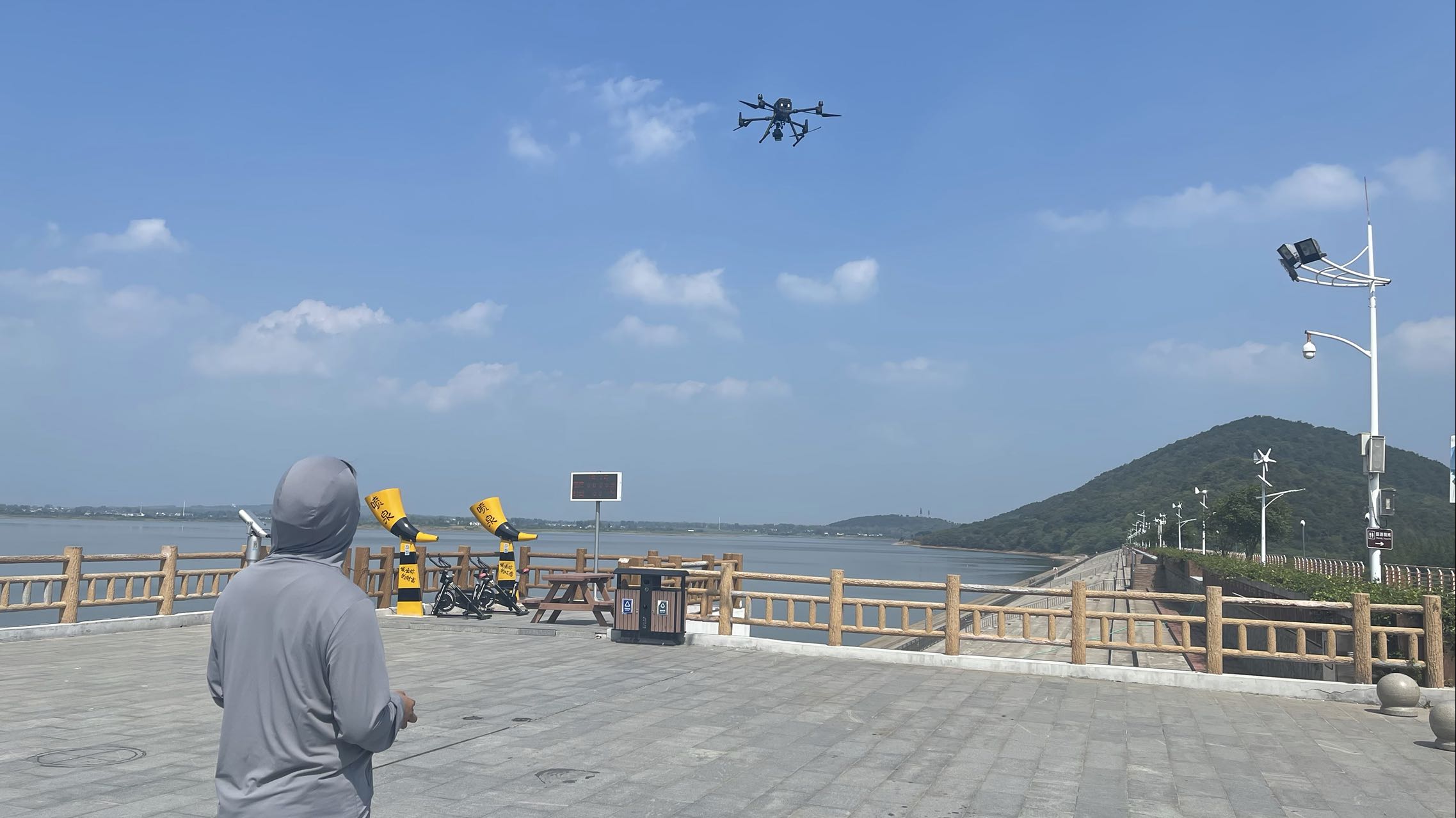 无人机地形测量—金牛湖湖道整治项目