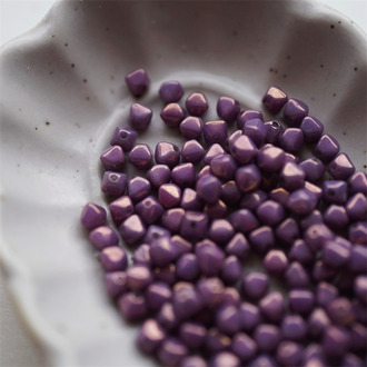 光泽神秘紫色~迷你菱形珠捷克珠玻璃琉璃珠串珠法绣材料 4MM