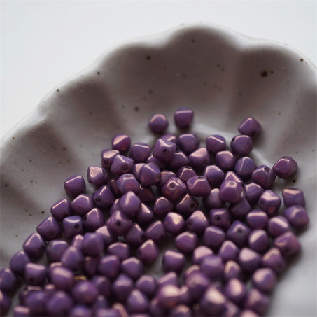 光泽神秘紫色~迷你菱形珠捷克珠玻璃琉璃珠串珠法绣材料 4MM-5