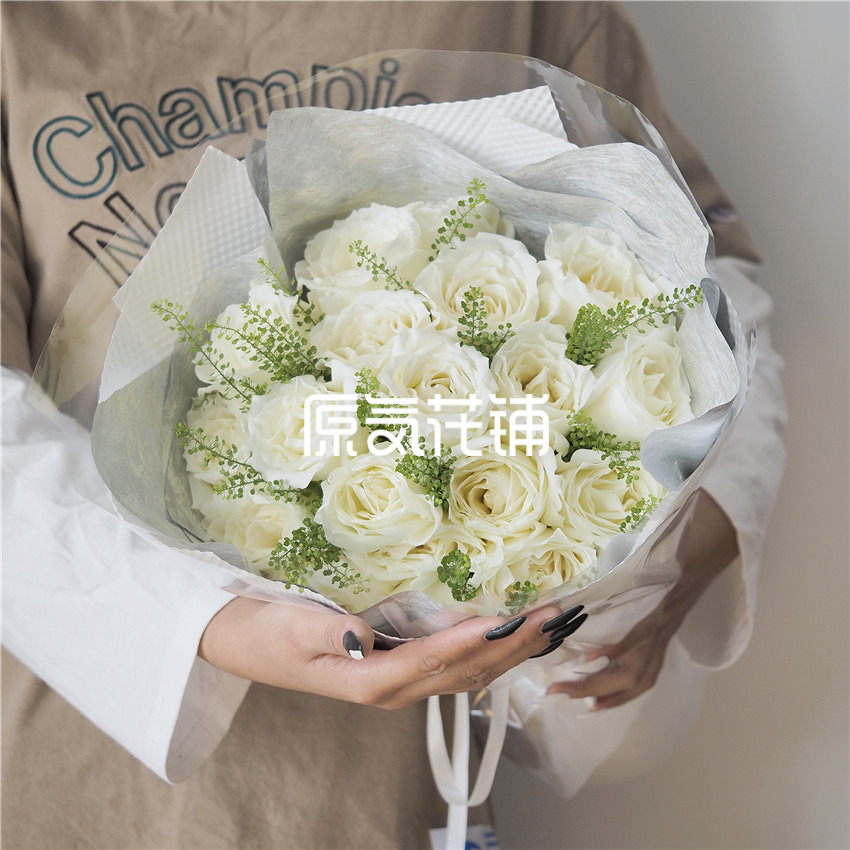 原气花铺-花店-上海-北京北极星Pro--白玫瑰绿菱草混合花束-2