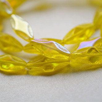 透宝石黄色幻彩~梭形扁珠椭圆珠捷克珠玻璃琉璃珠 25X10MM