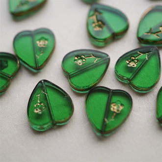 透明感翡翠绿绿偏光复古光泽~小花爱心桃心捷克珠玻璃琉璃珠 15MM