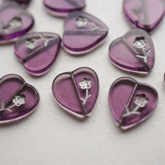 透鸢紫色描银色~小花爱心桃心捷克珠玻璃琉璃珠 15MM