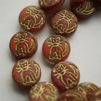 夹心洋红色雾面描金色~扁圆小猫咪捷克珠玻璃琉璃珠串珠材料 14MM