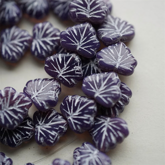 蛋白紫灰色mix描白雪叶~树叶捷克珠玻璃琉璃珠 11X13MM