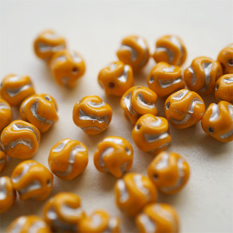 橘子色描银~可爱异形玲珑浮雕捷克珠玻璃珠琉璃珠 8MM