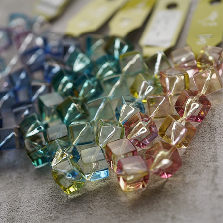 绝美渐变幻彩透明感立方体~日本进口高品质配件树脂珠-4