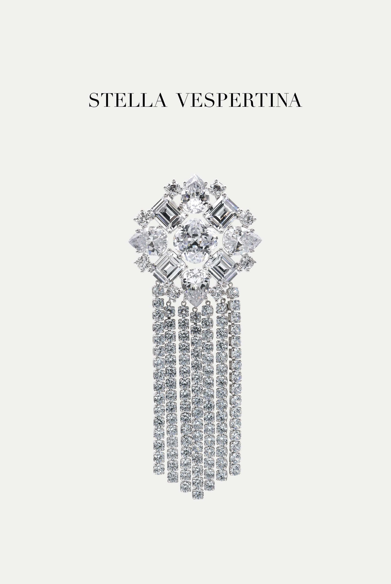 银色金属锆石钻链胸针