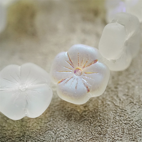 透明月光白幻彩~夸张质感高定四叶花花朵捷克珠玻璃琉璃珠 21MM-3