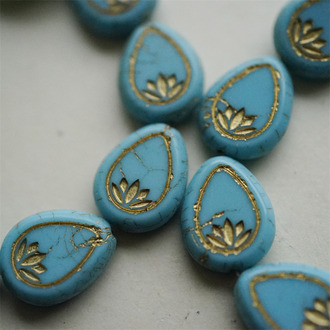 松石蓝色描金~水滴形浮雕睡莲纹直孔捷克珠玻璃琉璃珠 18X14MM