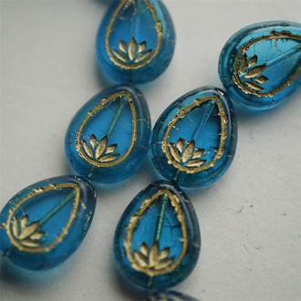 透宝石蓝描金~水滴形浮雕睡莲纹直孔捷克珠玻璃琉璃珠 18X14MM
