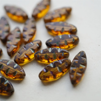 透琥珀色做旧毕加索边边~梭形刻纹椭圆捷克珠玻璃琉璃串珠 18X7MM