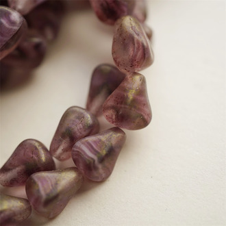 雾面紫色条纹夹心~多面异形水滴梨子形捷克珠玻璃琉璃珠 12X10MM