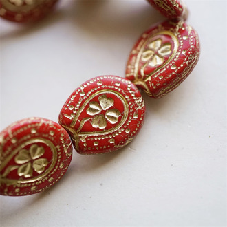 红色描金~趣味马蹄铁形四叶草花纹捷克珠玻璃琉璃珠 21X18MM