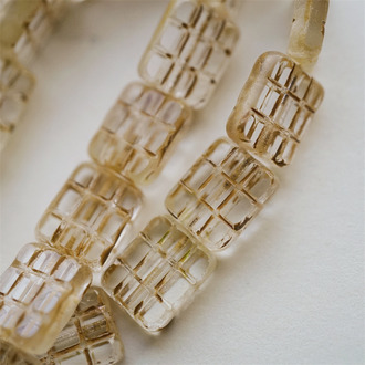 斑驳透明水染奶咖色~华夫格九宫格方块捷克珠玻璃珠琉璃珠 15X13MM