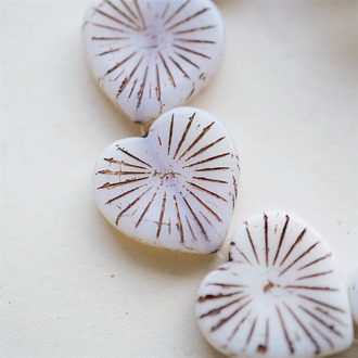 白色系mix做旧古铜色~放射形大爱心捷克珠玻璃琉璃串珠 22MM