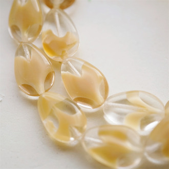 卡其色透明夹心~水滴形扁珠捷克珠玻璃琉璃珠 18X12MM