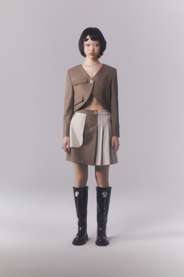 贴袋短款小西装