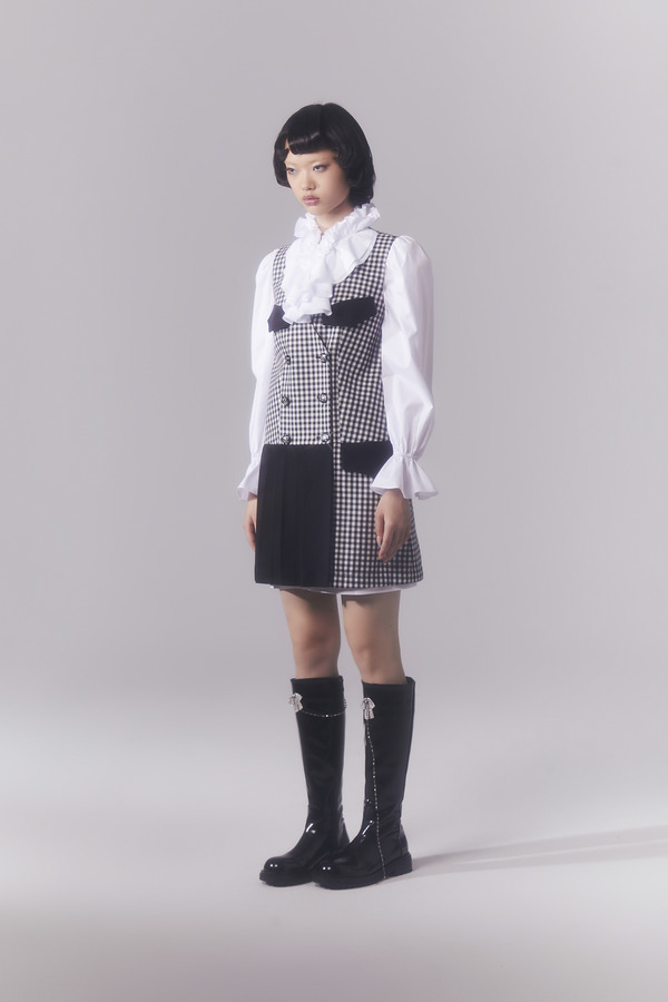 双排扣百褶背心裙外套