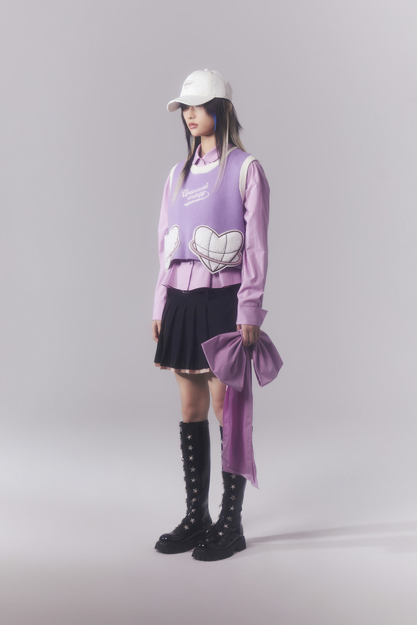 宇宙能量刺绣口袋背心