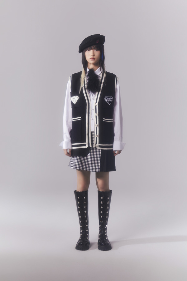 永恒钻石刺绣棒球开衫背心