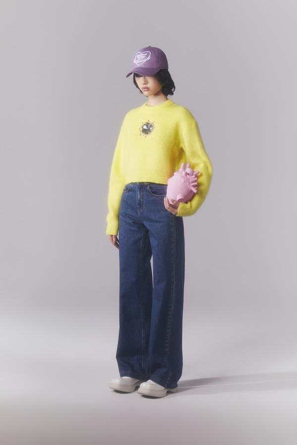 太阳能量宝石镂空马海毛衣