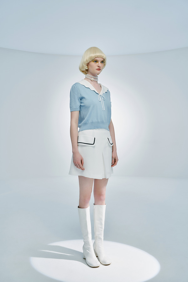 花瓣海军领针织上衣