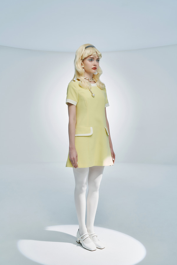 贴袋拼色连衣裙