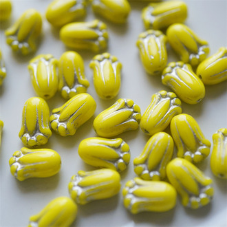 复古黄色描银~可爱郁金香捷克珠玻璃琉璃 12X8MM