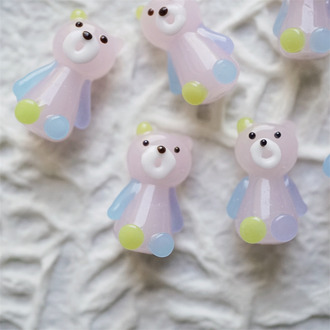 粉色调泰迪小熊嘟嘴表情超可爱直孔珠~日本进口灯工玻璃琉璃珠 尺寸约24X15MM