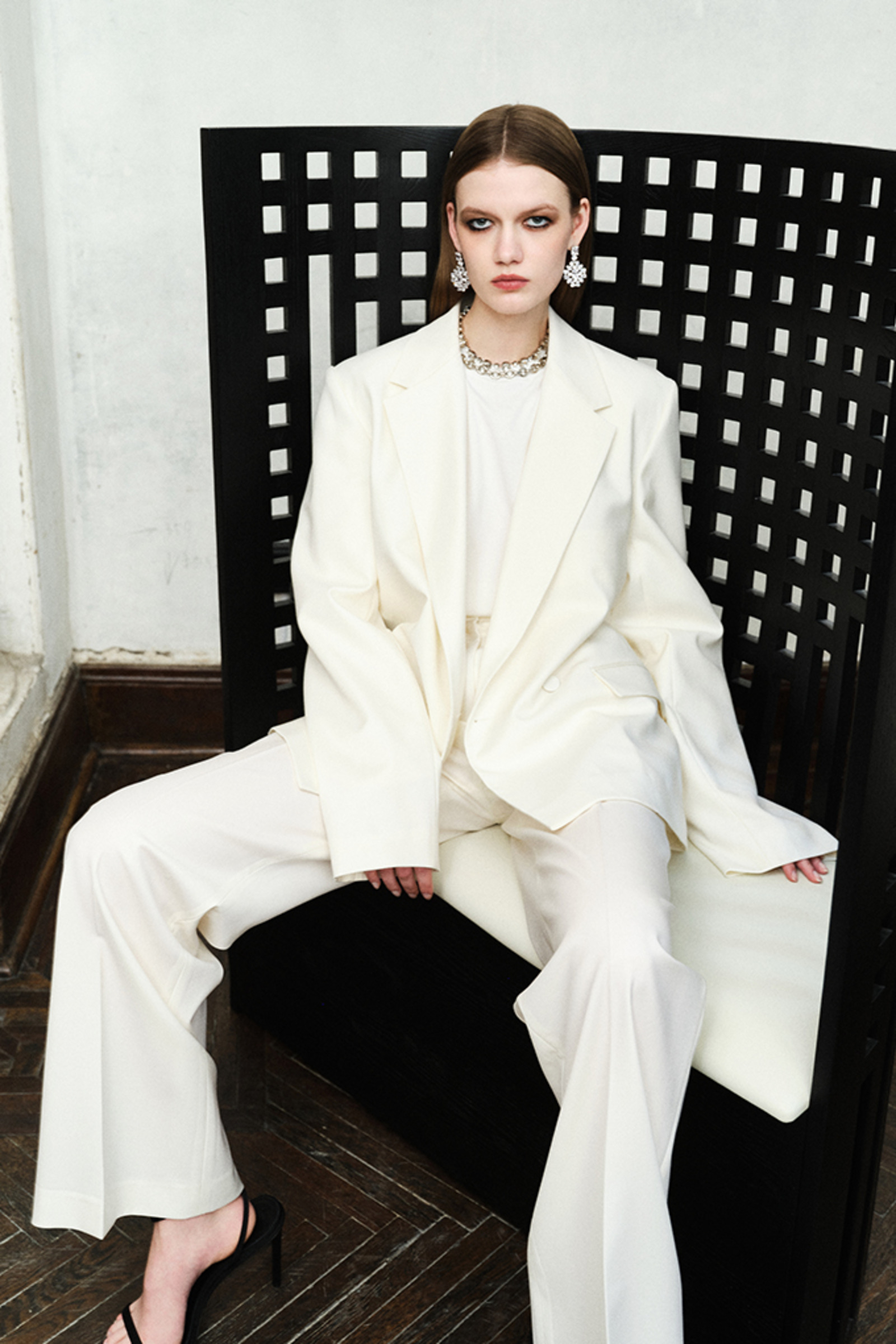 锆石坠饰耳环-3