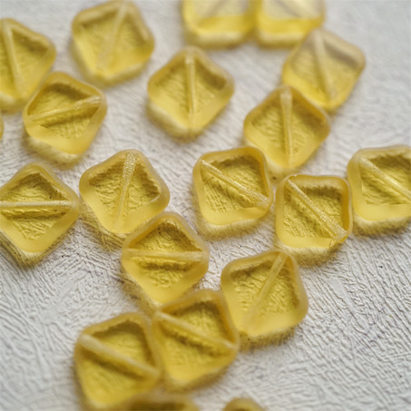 透浅蜂蜜黄色~菱形方块捷克珠玻璃珠琉璃珠 12MM-3