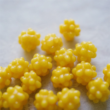 布丁可爱黄色~可爱金平糖星星糖日本进口灯工玻璃琉璃珠 尺寸约9MM-6